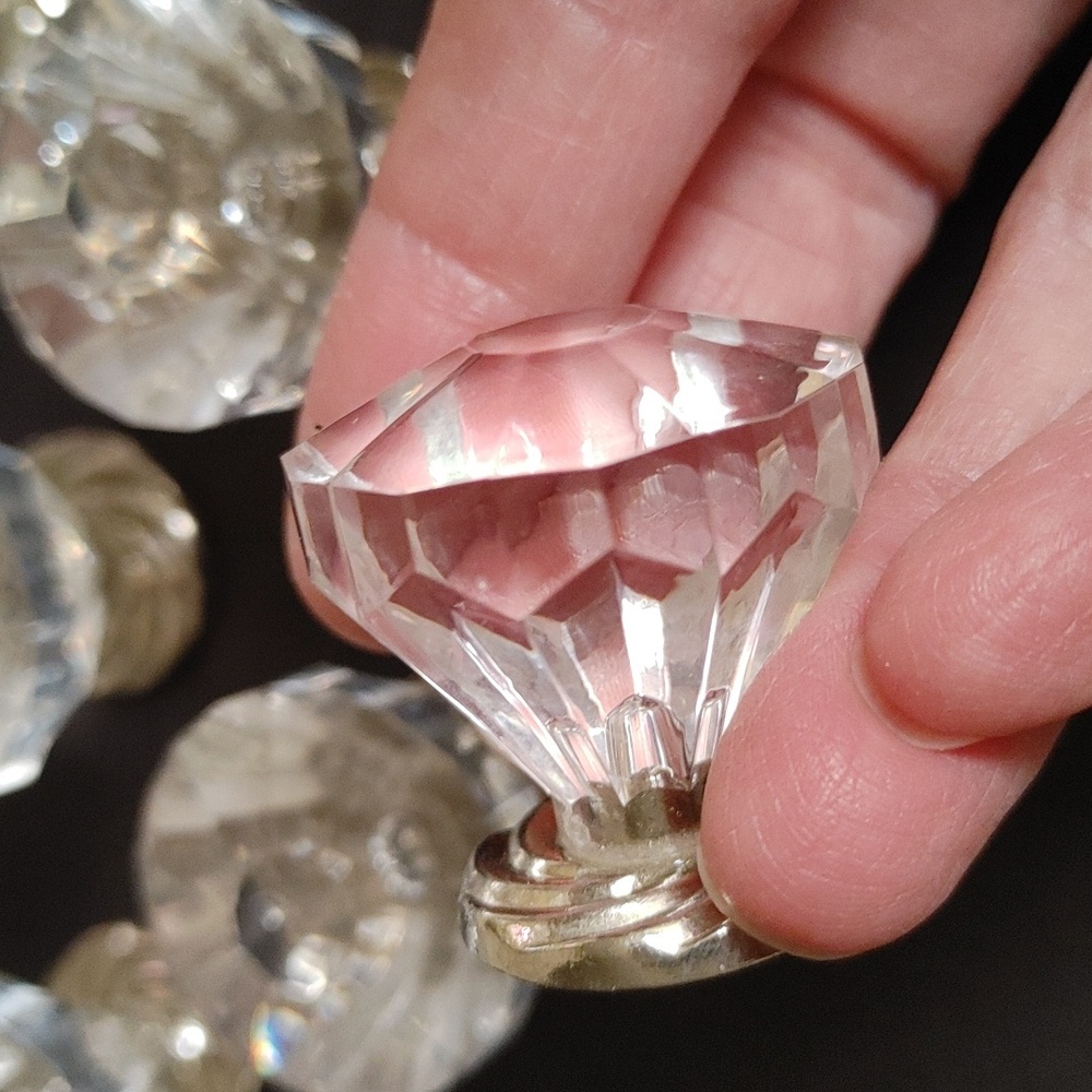 15 Pcs Acrylic Crystal Cabinet Drawer Knobs w Polished Chrome Swirl Base - Picture 8 of 10
